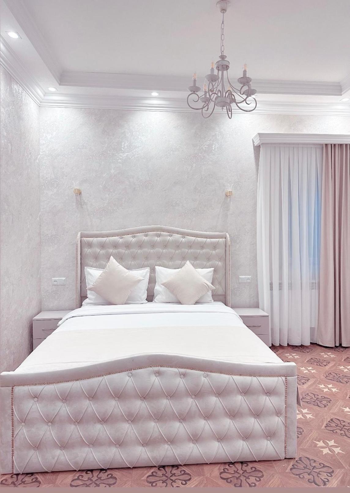 Hotel Royal Renaysance à Erévan Extérieur photo