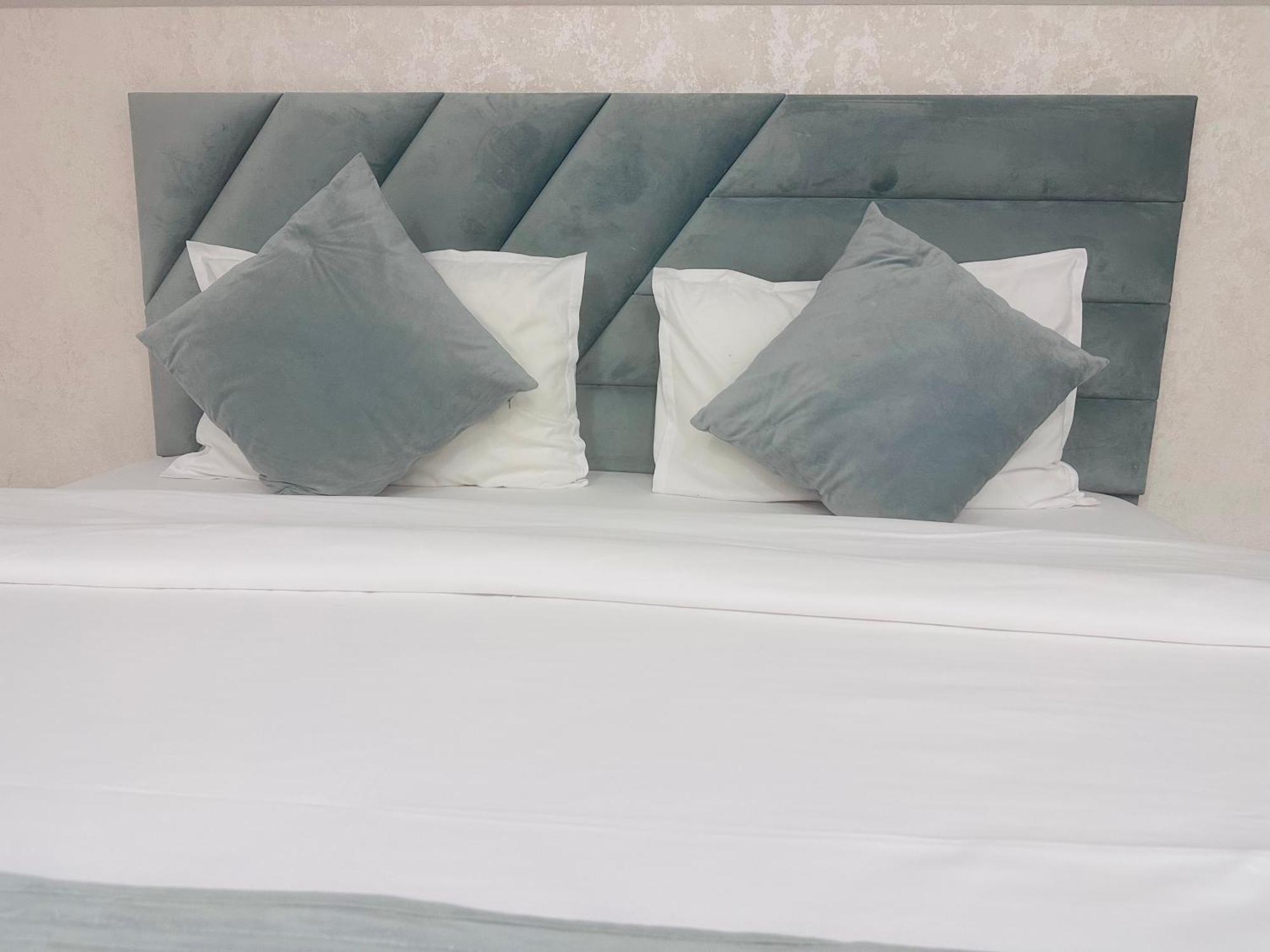 Hotel Royal Renaysance à Erévan Chambre photo