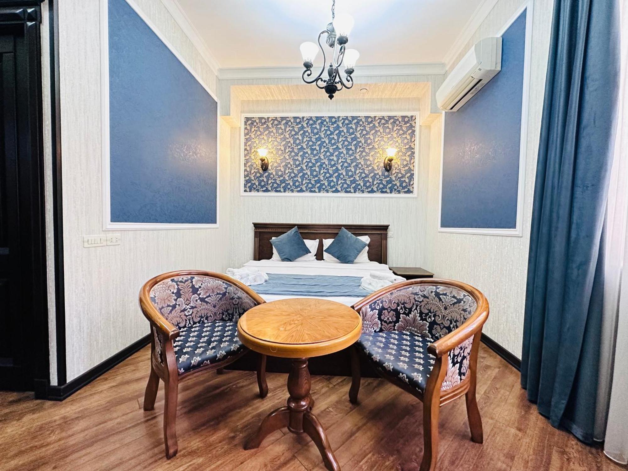 Hotel Royal Renaysance à Erévan Extérieur photo