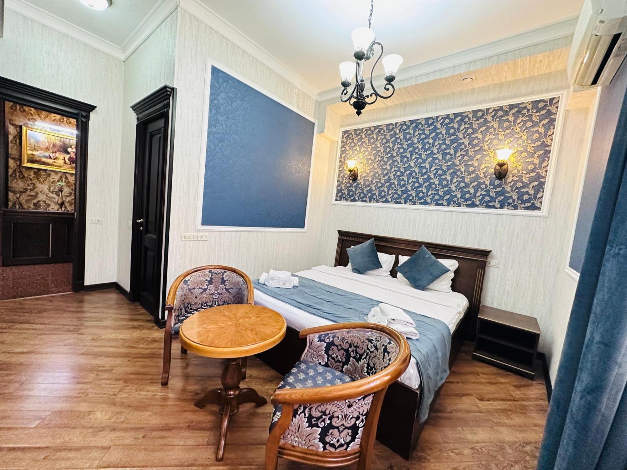 Hotel Royal Renaysance à Erévan Extérieur photo